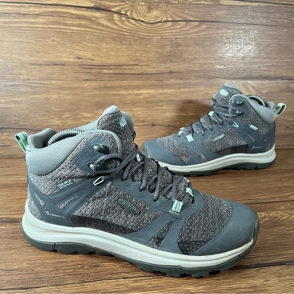 Keen Gray Ankle Boots for Women - Picture 10 of 10